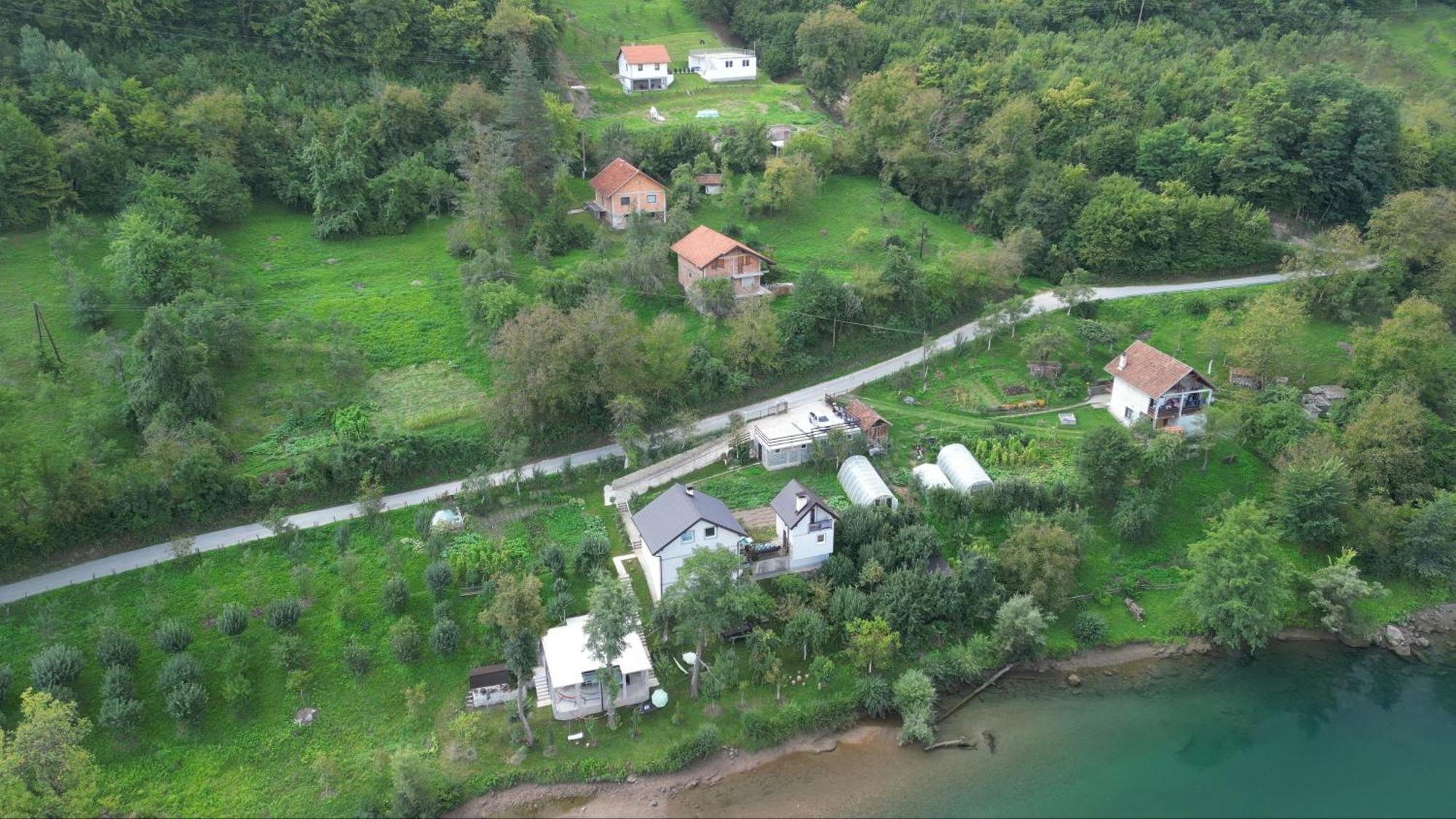 Vikendica Pored Drine Foca Handici Cameră foto