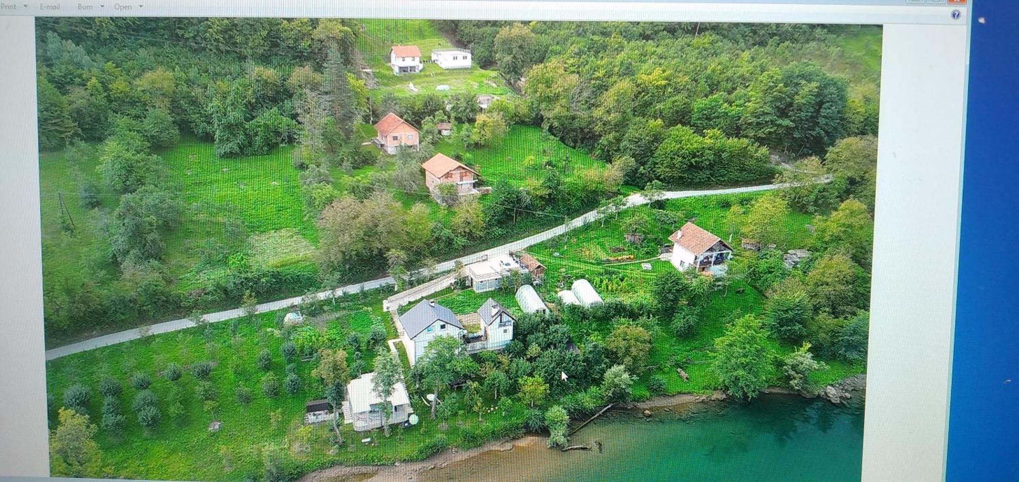 Vikendica Pored Drine Foca Handici Cameră foto
